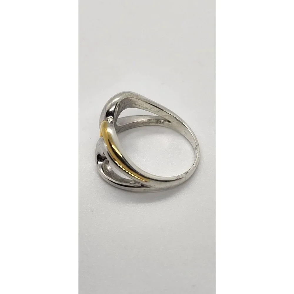Silver ring 925 Vintage ELLE Accent Red Ruby inside the band size 9